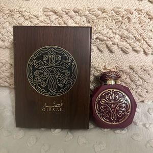 Gissah perfume